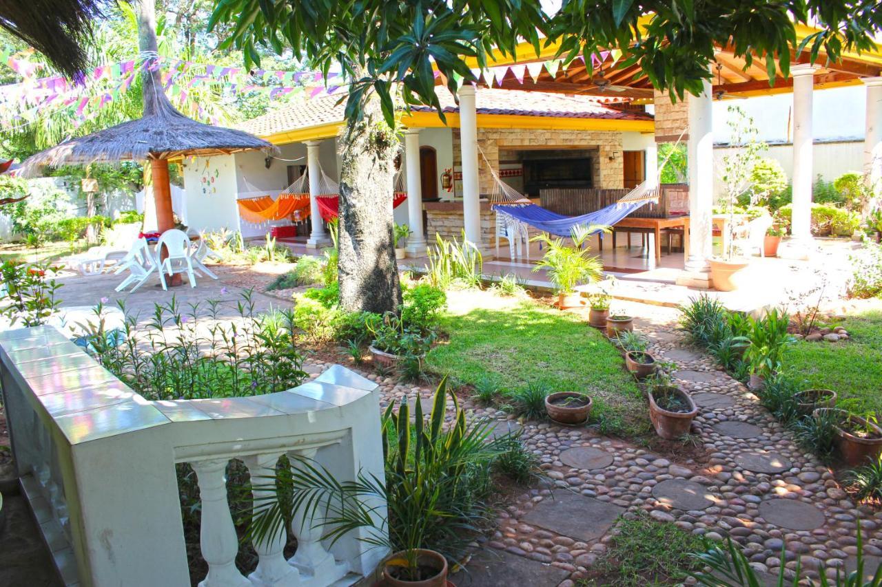 Ross Char Hotel Asuncion Ngoại thất bức ảnh