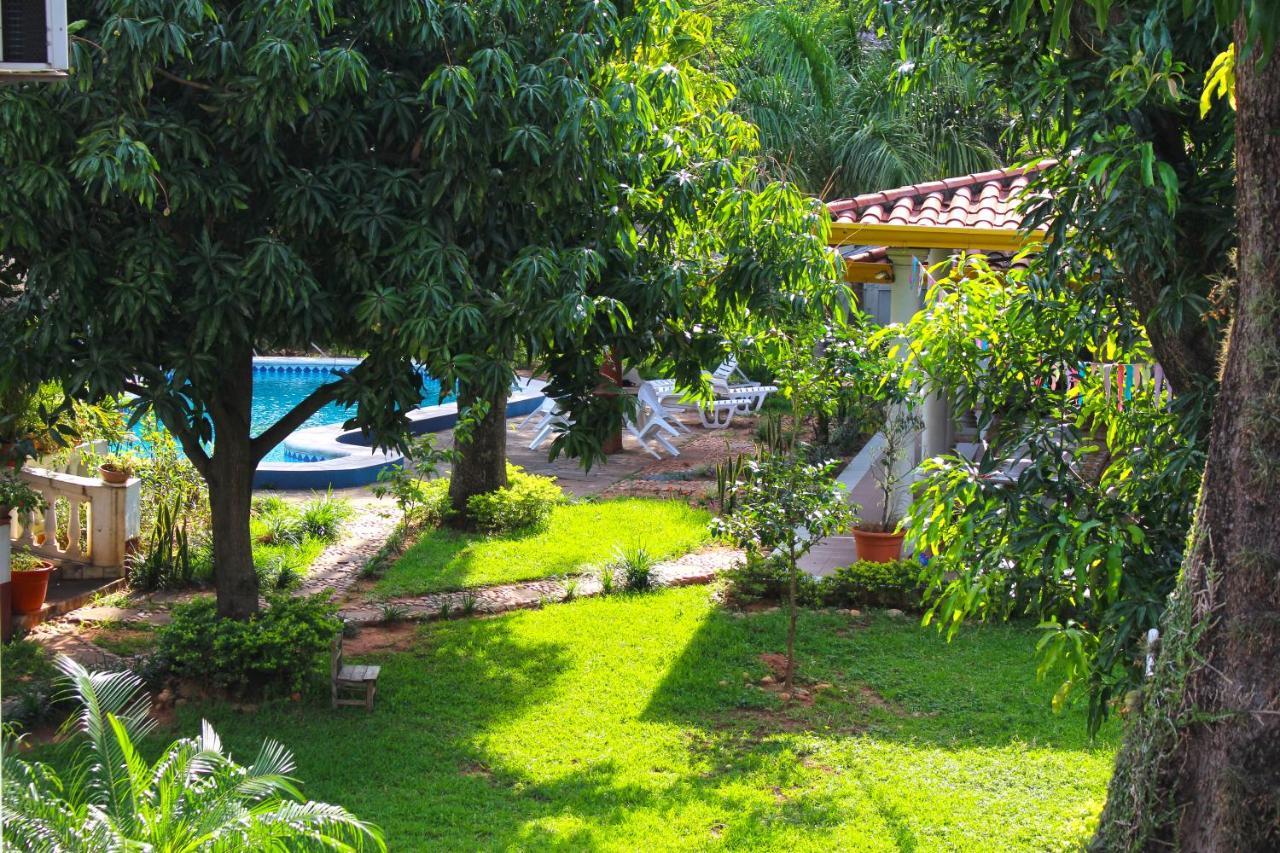 Ross Char Hotel Asuncion Ngoại thất bức ảnh