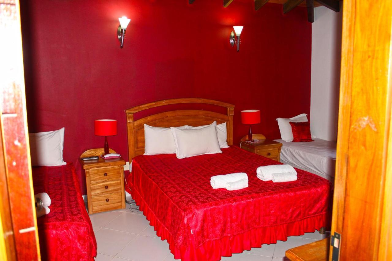 Ross Char Hotel Asuncion Ngoại thất bức ảnh